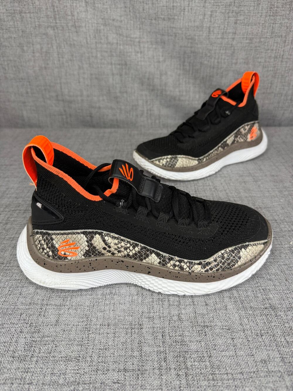 Under Armour Curry Flow 8 Strike & Flow Youth 7Y Basketball Shoes 3024430-005